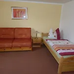 Gemuetliche Ferienunterkuenfte Mit Garten In