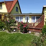 Gemuetliche Ferienunterkuenfte Mit Garten In Feriehus Zweedorf