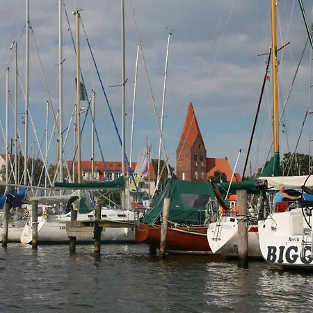Gem Tliche Ferienunterk Nfte Mit Garten In *