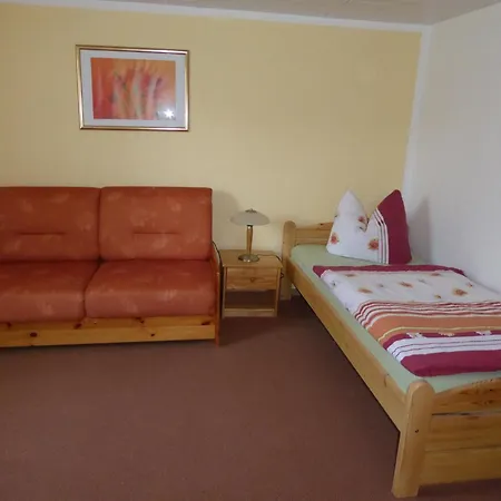 Gemuetliche Ferienunterkuenfte Mit Garten In *