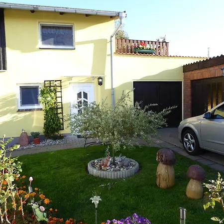 Gemuetliche Ferienunterkuenfte Mit Garten In * Zweedorf