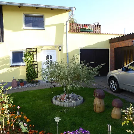 Gemuetliche Ferienunterkuenfte Mit Garten In Hébergement de vacances