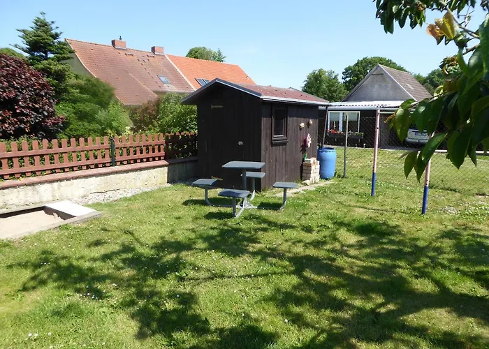 Gemuetliche Ferienunterkuenfte Mit Garten In Vakantiehuis