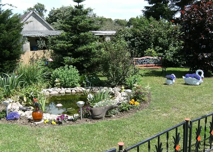 Gemuetliche Ferienunterkuenfte Mit Garten In Zweedorf
